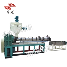 Automatic waste plastic granulator