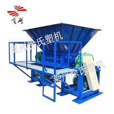 Plastic crusher (with workbench)